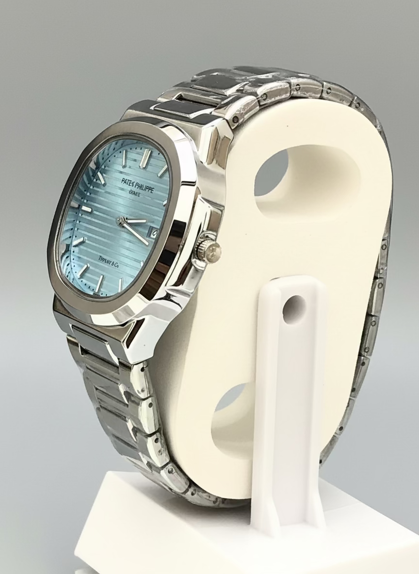 Patek Philippe Nautilus - Stainless Steel