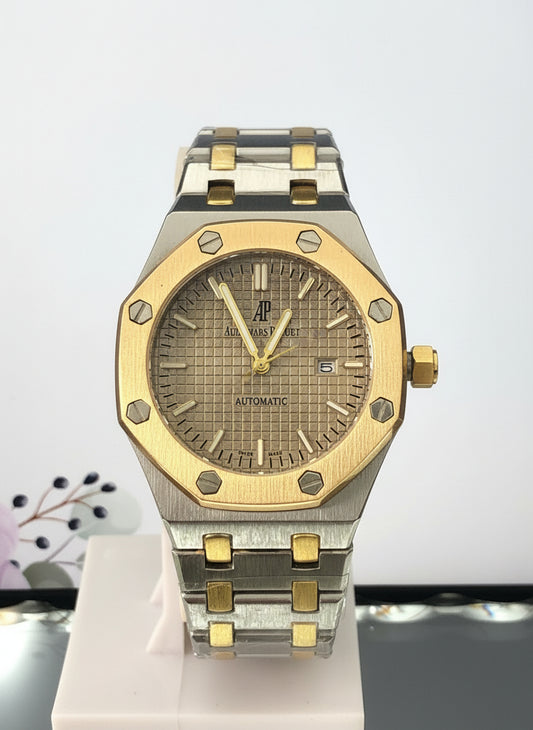Golden Metallic With Texture Watch